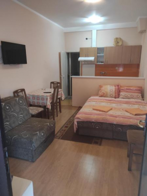 Apartmani Cera